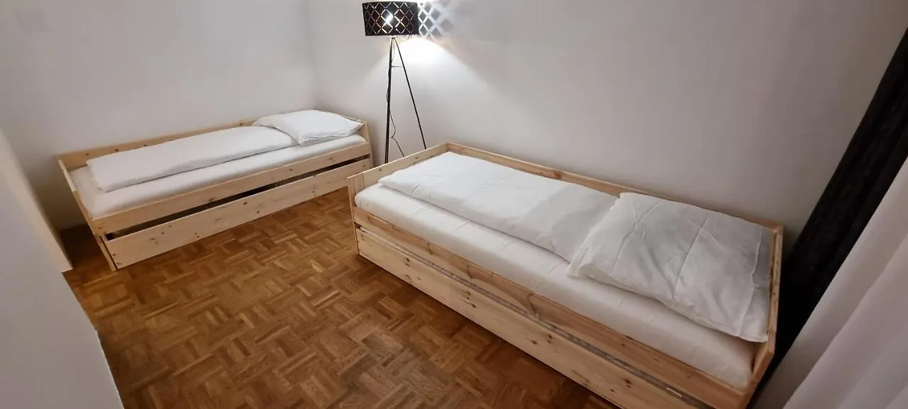 Vienna-Royal-Apartment 0*, Vienna Austria